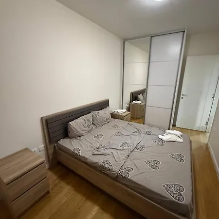 Vrl House